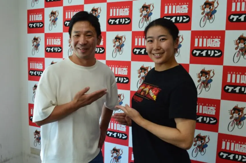 ガールズケイリン128期半田水晶選手と師匠の芦澤大輔選手